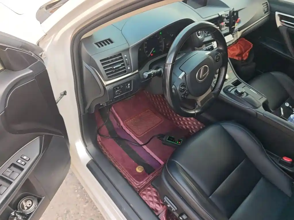 Lexus CT 2018 2017 CT200h Comfort (Single Color, China V)