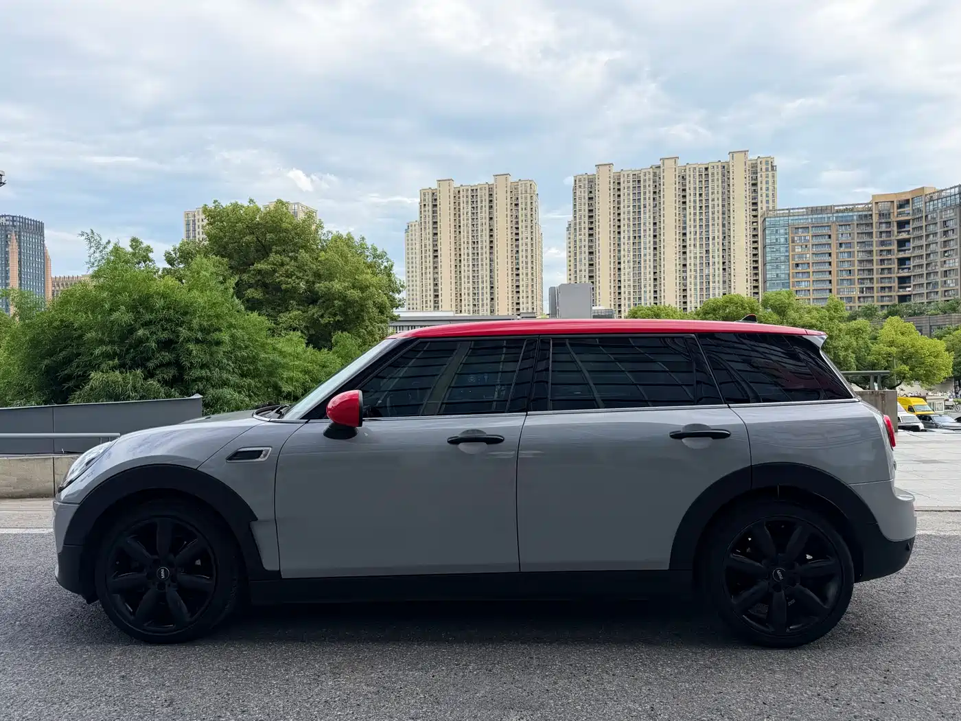 Фото 4 - MINI CLUBMAN
