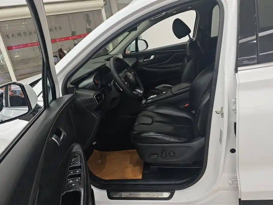 Hyundai Santa Fe 2019 Model 380 TGDi GLS Automatic 2WD Luxury Version China V фото 9
