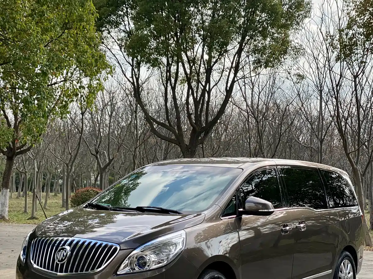 Buick GL8 2013 3.0L XT Luxury Business Flagship Edition