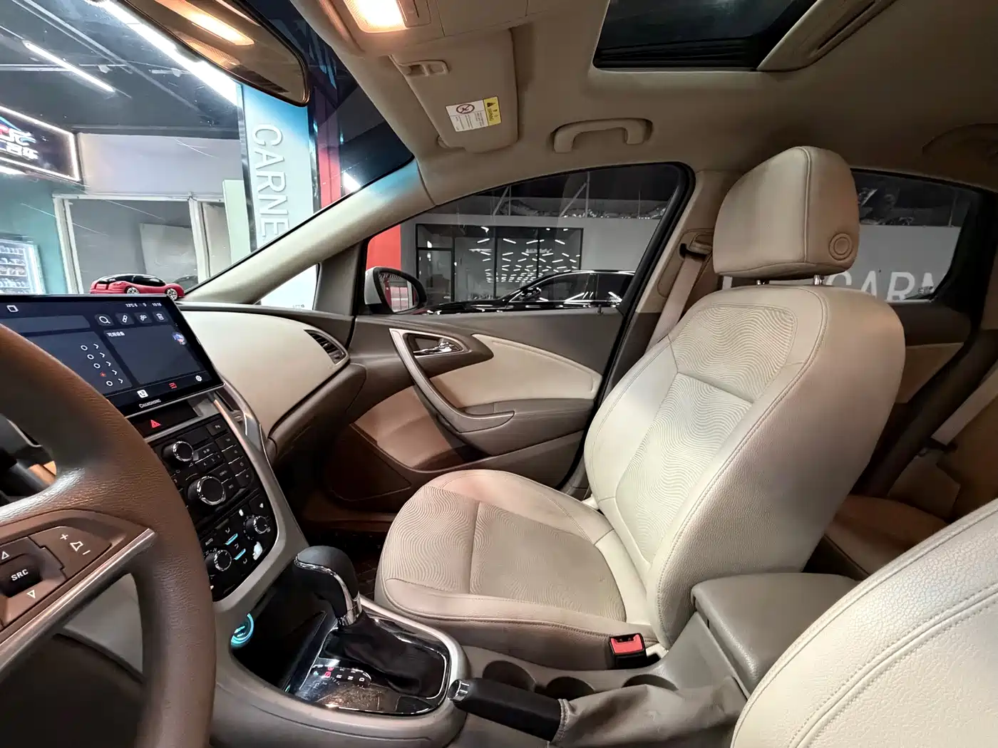 Buick Excelle 2013 GT 1.6L Automatic Fashion Edition фото 12