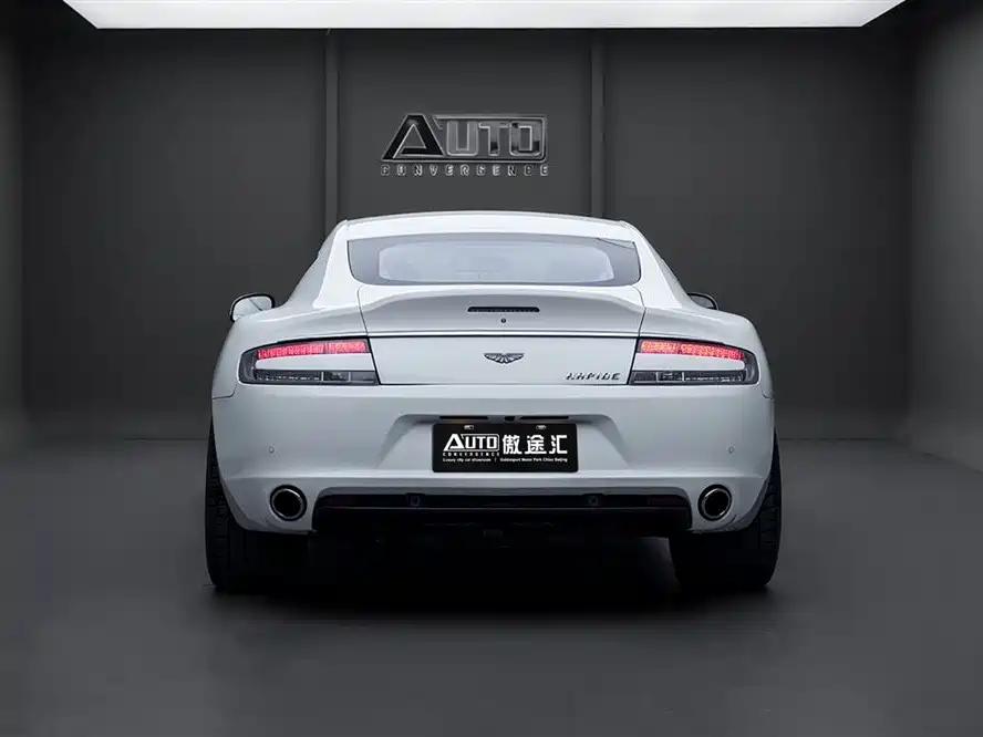 ASTON MARTIN RAPIDE