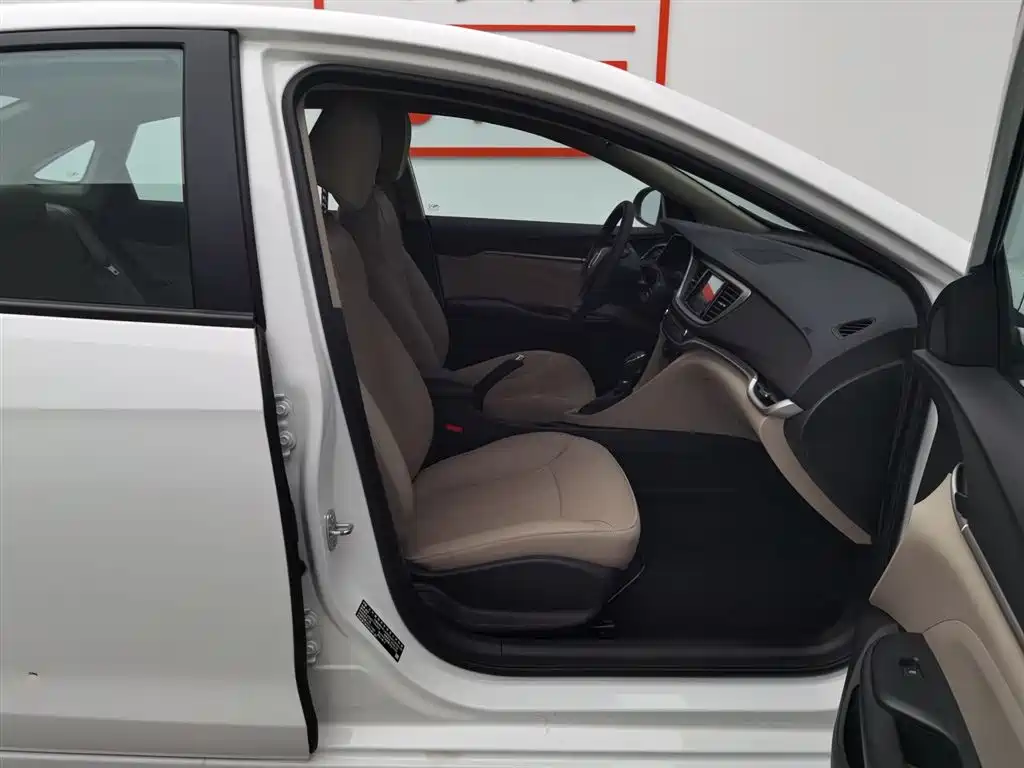 Buick Excelle 2021 Exemplar 1.5L Auto Elite фото 23