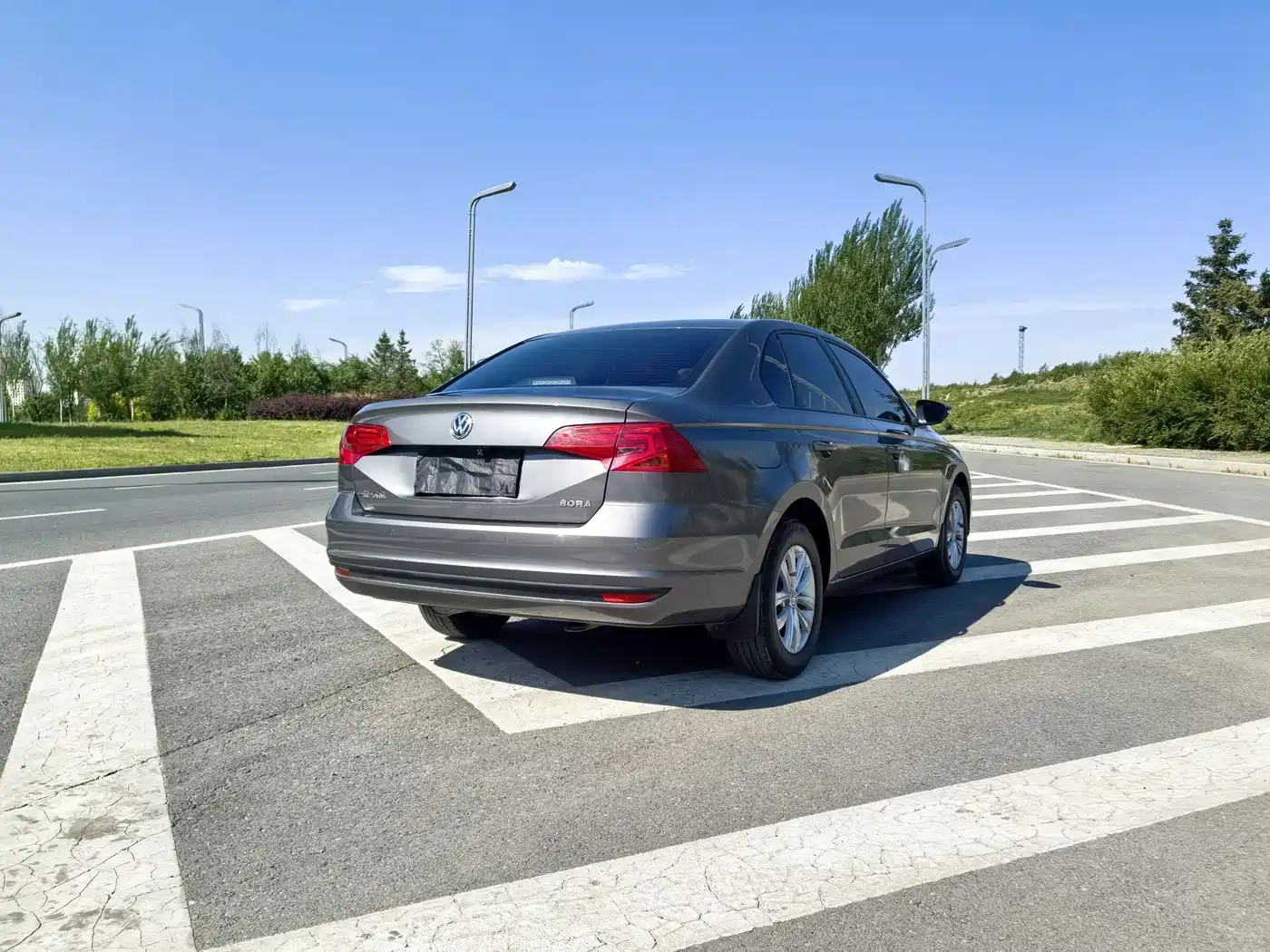 Volkswagen Bora 2016 Model 1.6L Automatic Fashion фото 6