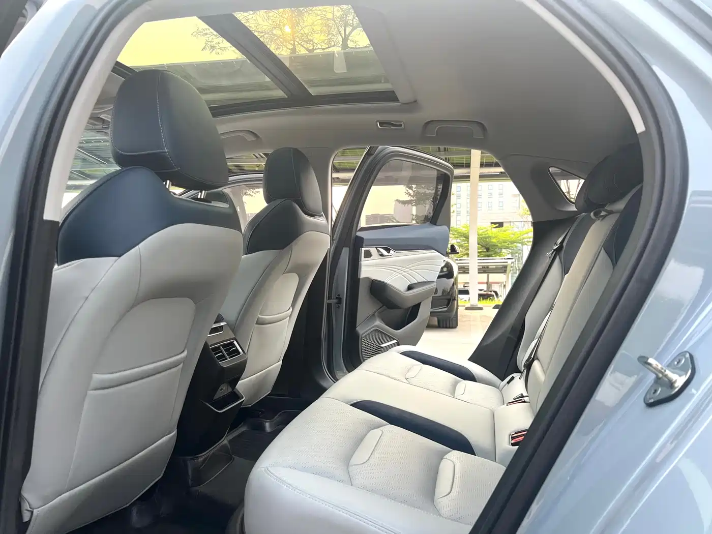 GEELY AUTOMOBILE XINGRUI