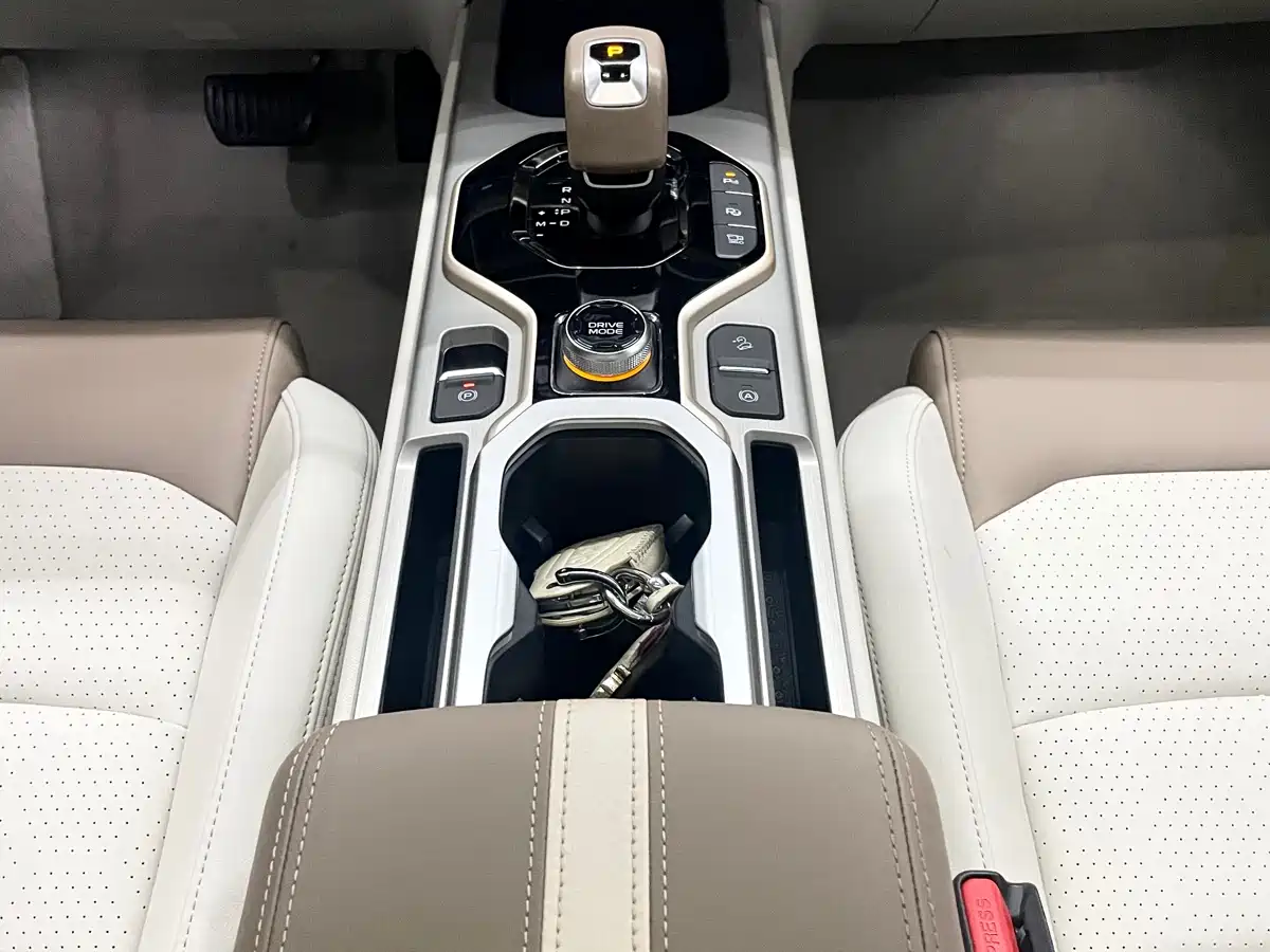 GEELY AUTOMOBILE GEELY ICON