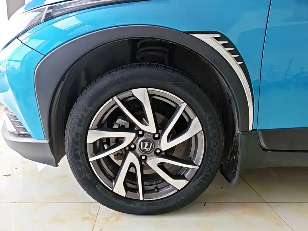 Luxgen U5 SUV 2018 2017 1.6L CVT Knight Edition