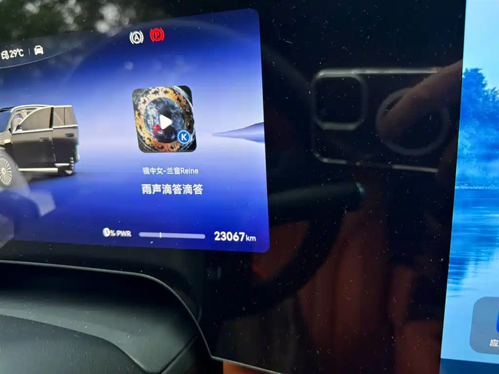 AITO Wenjie AITO M8 2025 Extended Range Ultra 53.4kWh 6-Seater фото 4