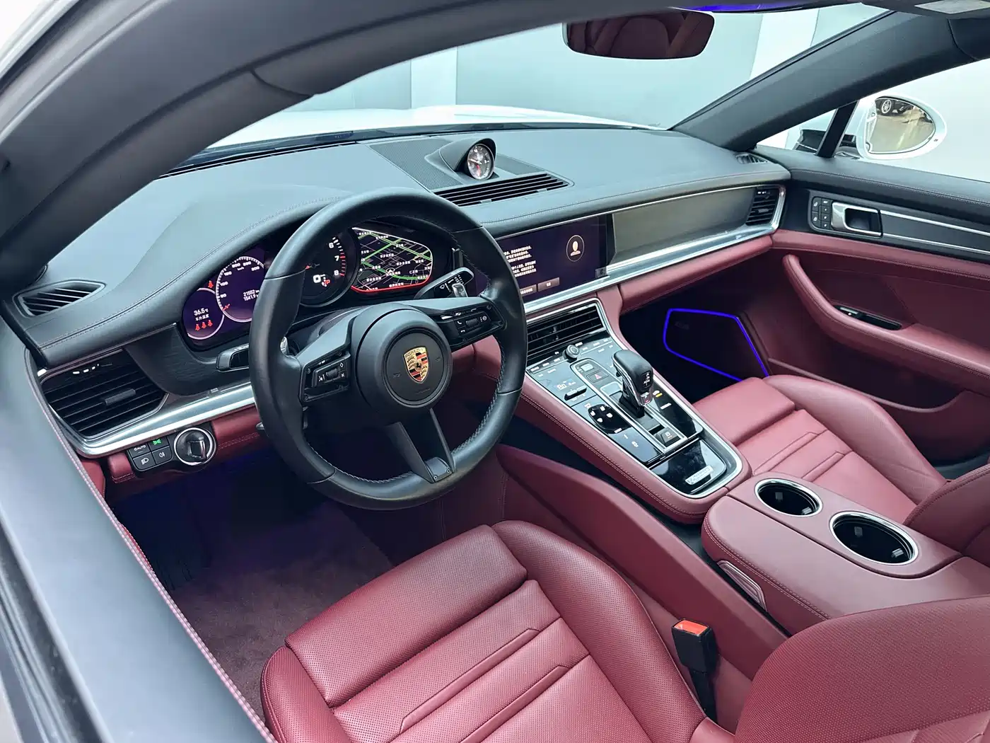 Porsche Panamera 2023 Facelift Panamera 2.9T Platinum Edition фото 13