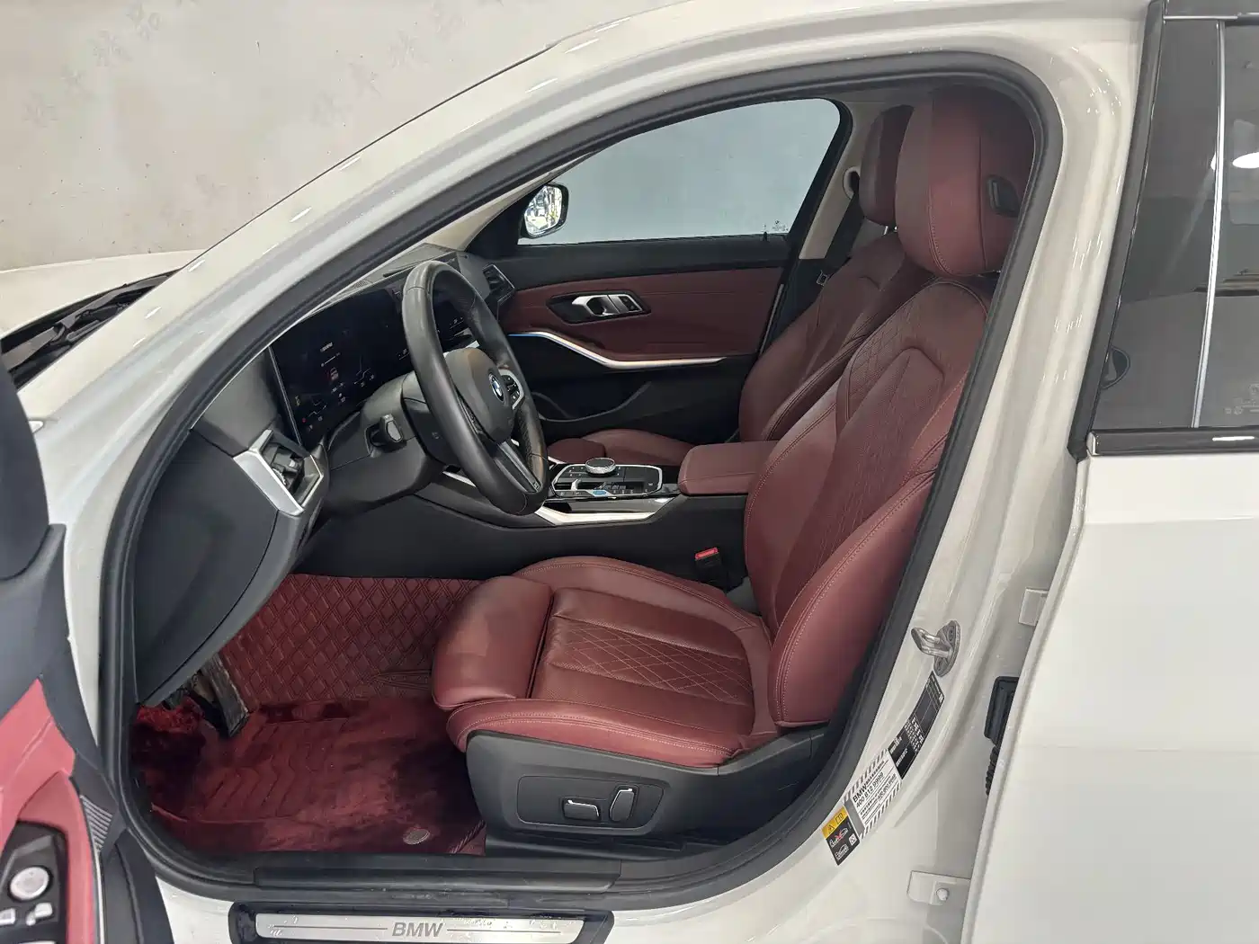 BMW i3 2024 eDrive 35 L фото 12
