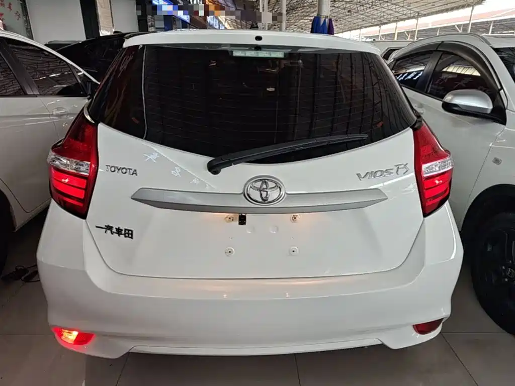 Toyota Vios FS 2017 1.5L CVT Fengchi Edition фото 6