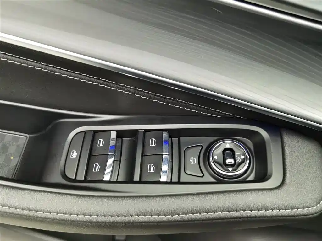 EXEED STAR WAY CHASING THE WIND