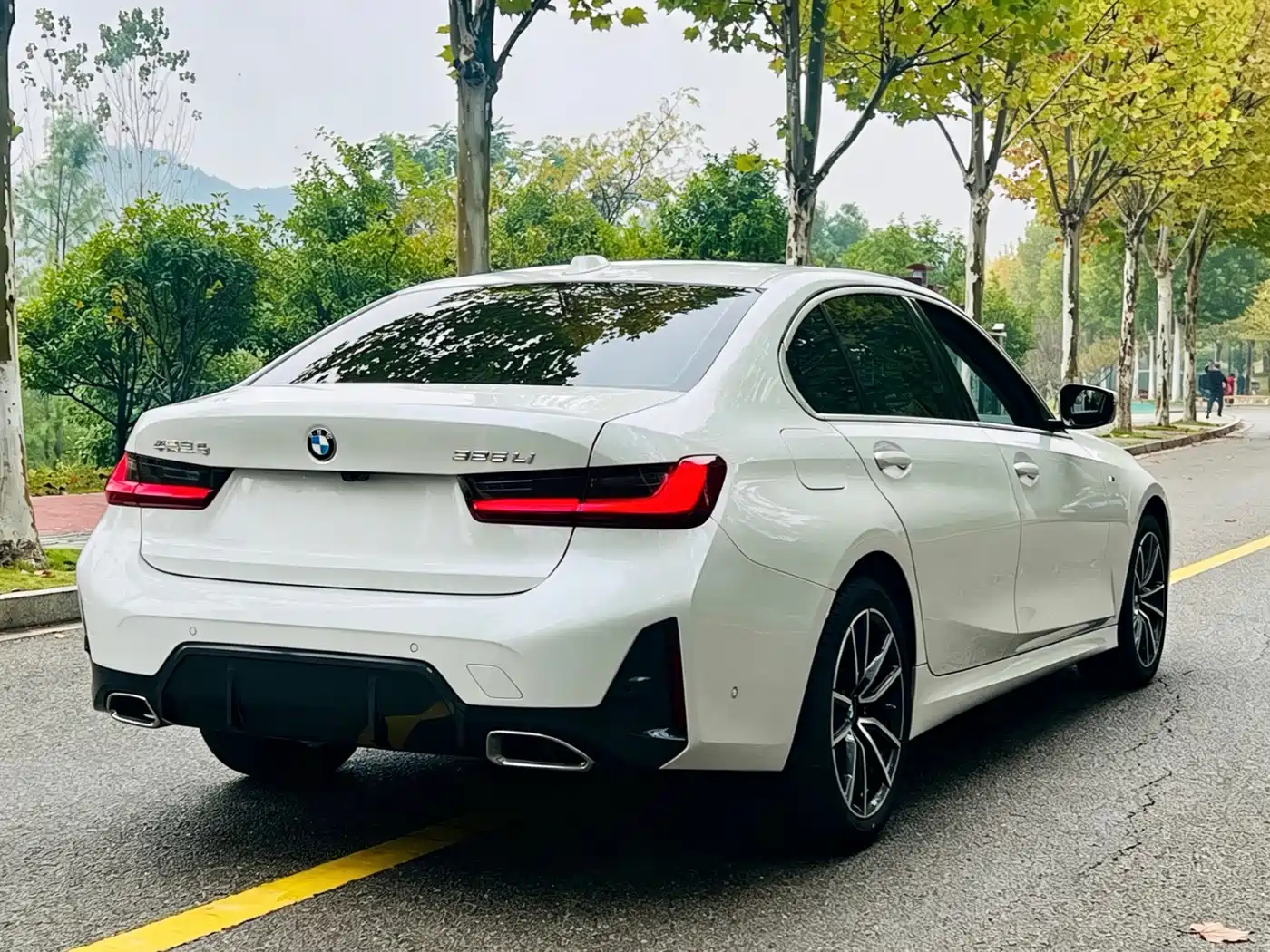 BMW 3 Series 2023 325i M Sport Package фото 7