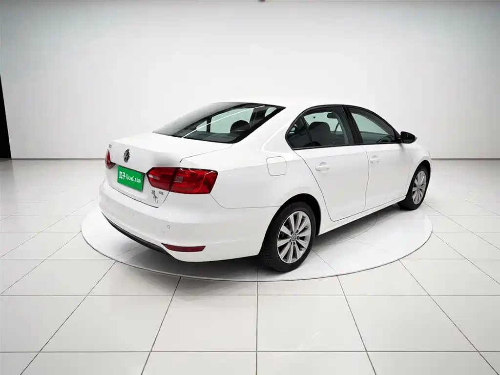 Volkswagen Sagitar 2014 Facelift 1.4TSI Manual Luxury фото 6