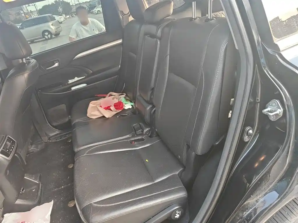 Toyota Highlander 2015 2.0T AWD Luxury Edition 7-seater фото 13