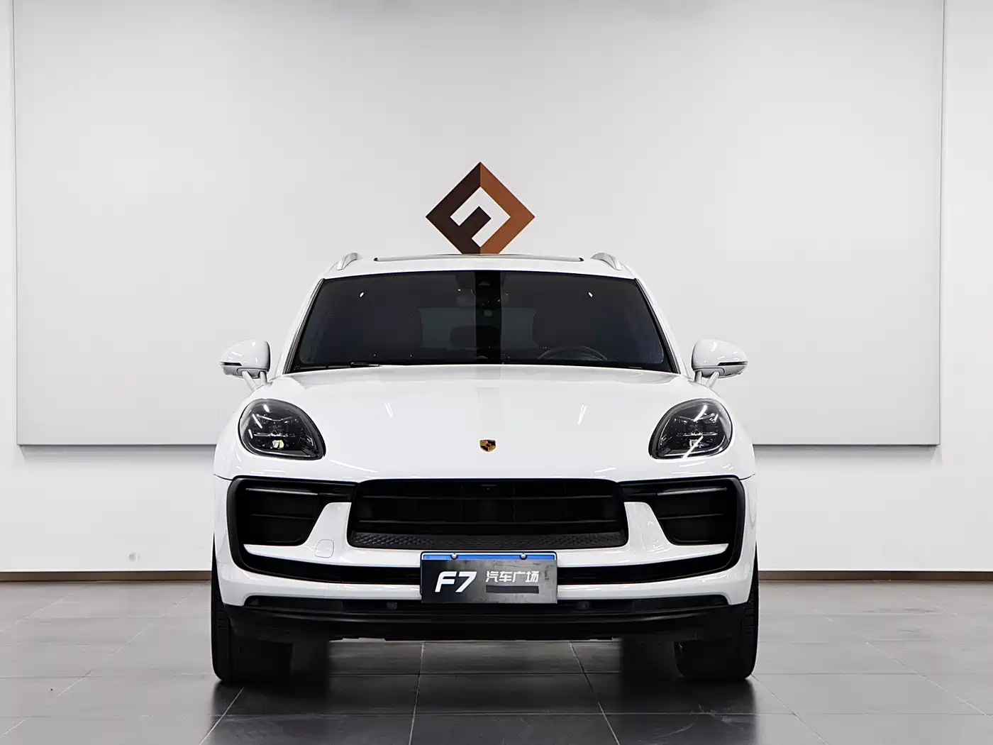 Porsche Macan 2022 Macan 2.0T фото 2