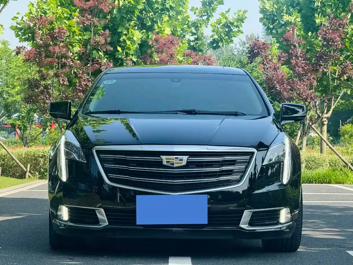 Cadillac XTS 2018 28T Elite фото 2