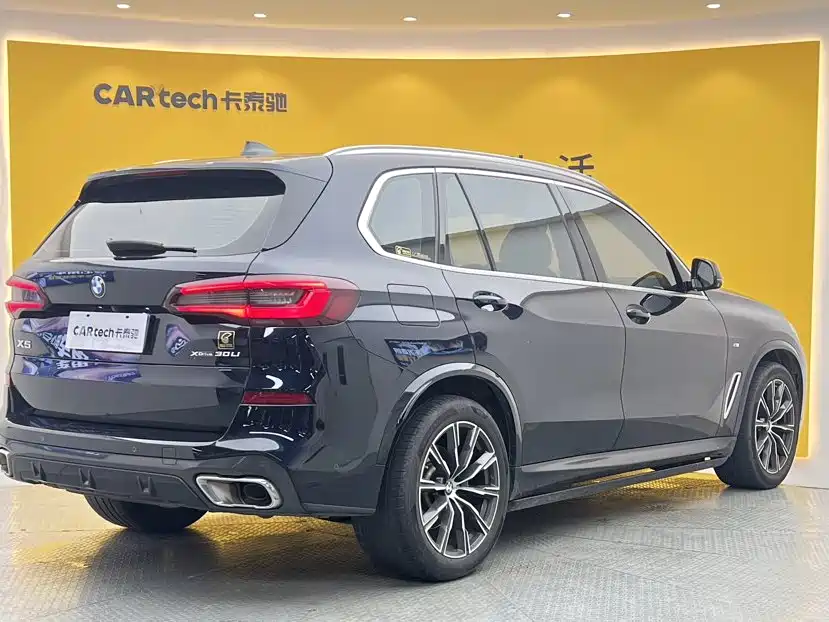 BMW X5 2022 2022 Facelift xDrive 30Li Premium M Sport Package