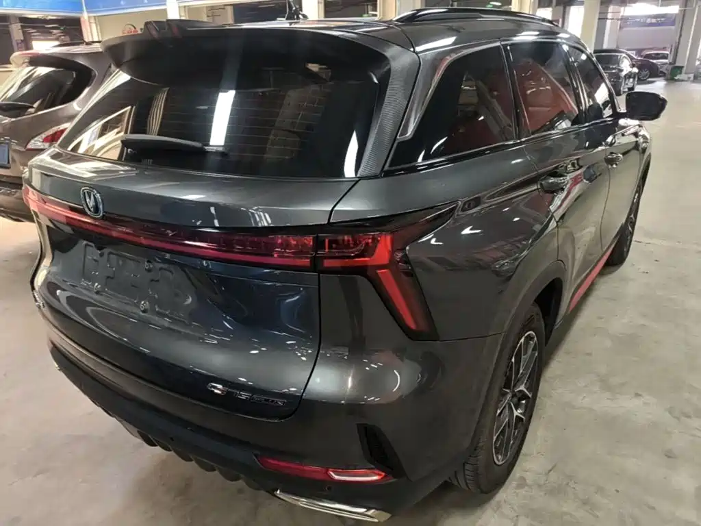 Фото 7 - Changan CS75 PLUS