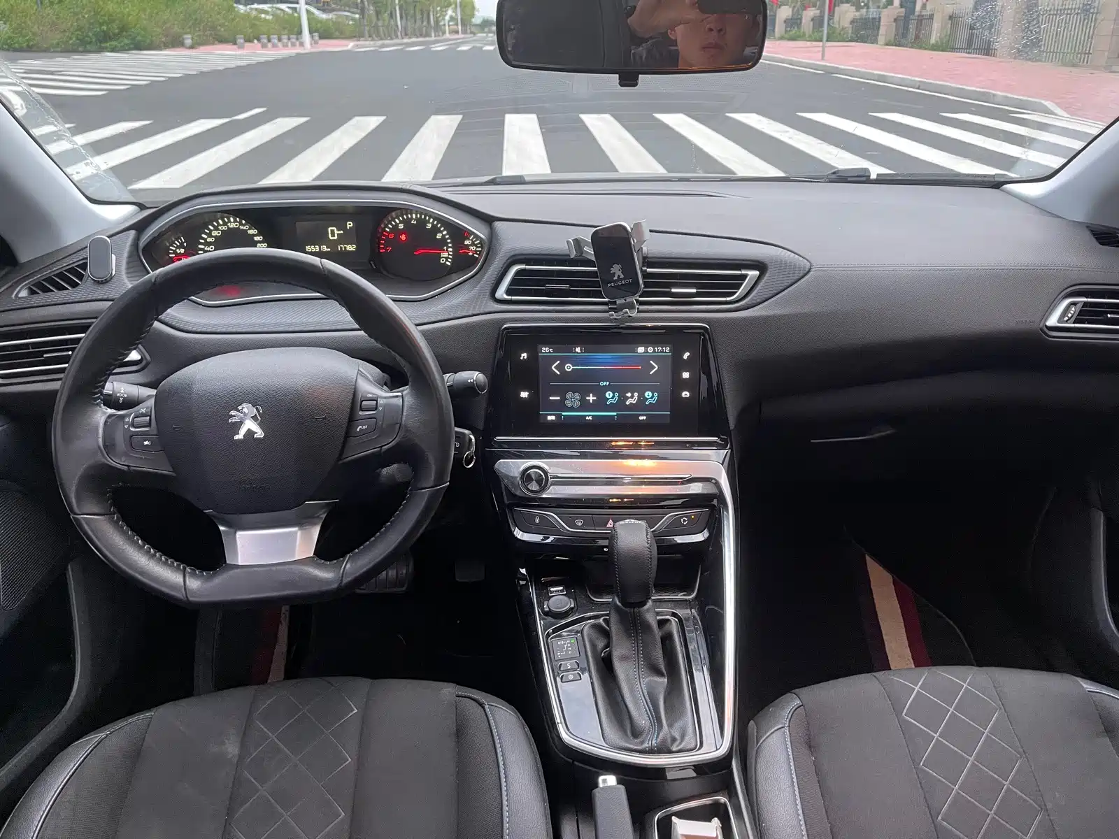 Фото 6 - Peugeot 308
