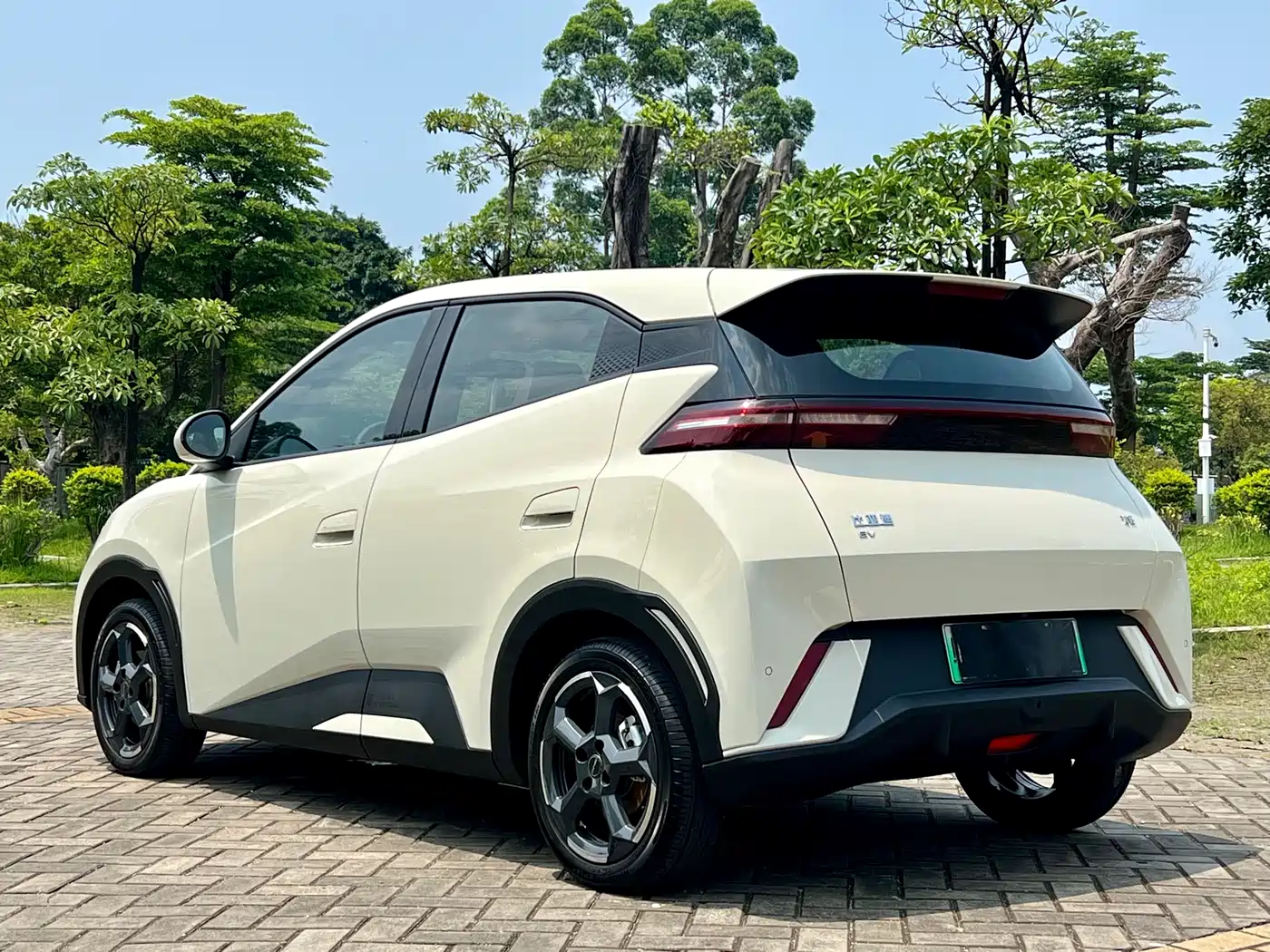 BYD Seagull 2024 Glory Edition 305km Freedom Edition фото 5