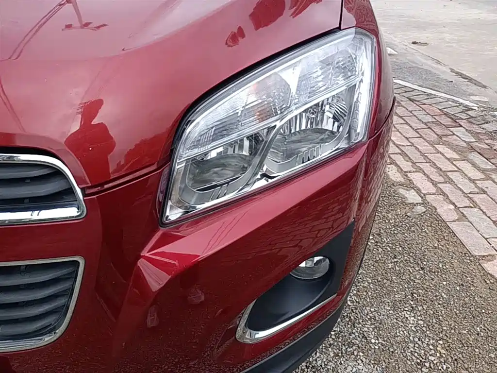 Chevrolet Trax 2014 1.4T Automatic 2WD Luxury фото 24