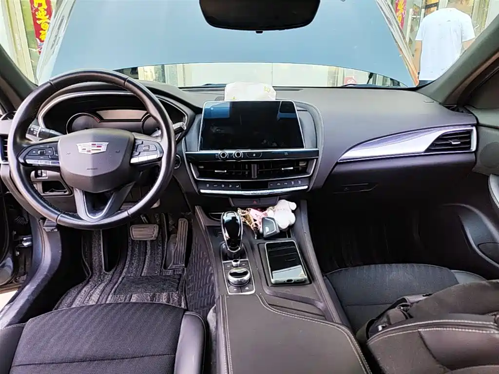 Cadillac CT5 2020 28T Technology Edition фото 10