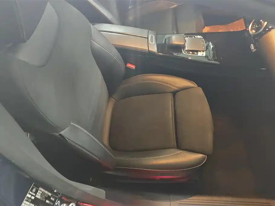 Mercedes-Benz A-Class 2019 A 200 L Sport Sedan фото 8