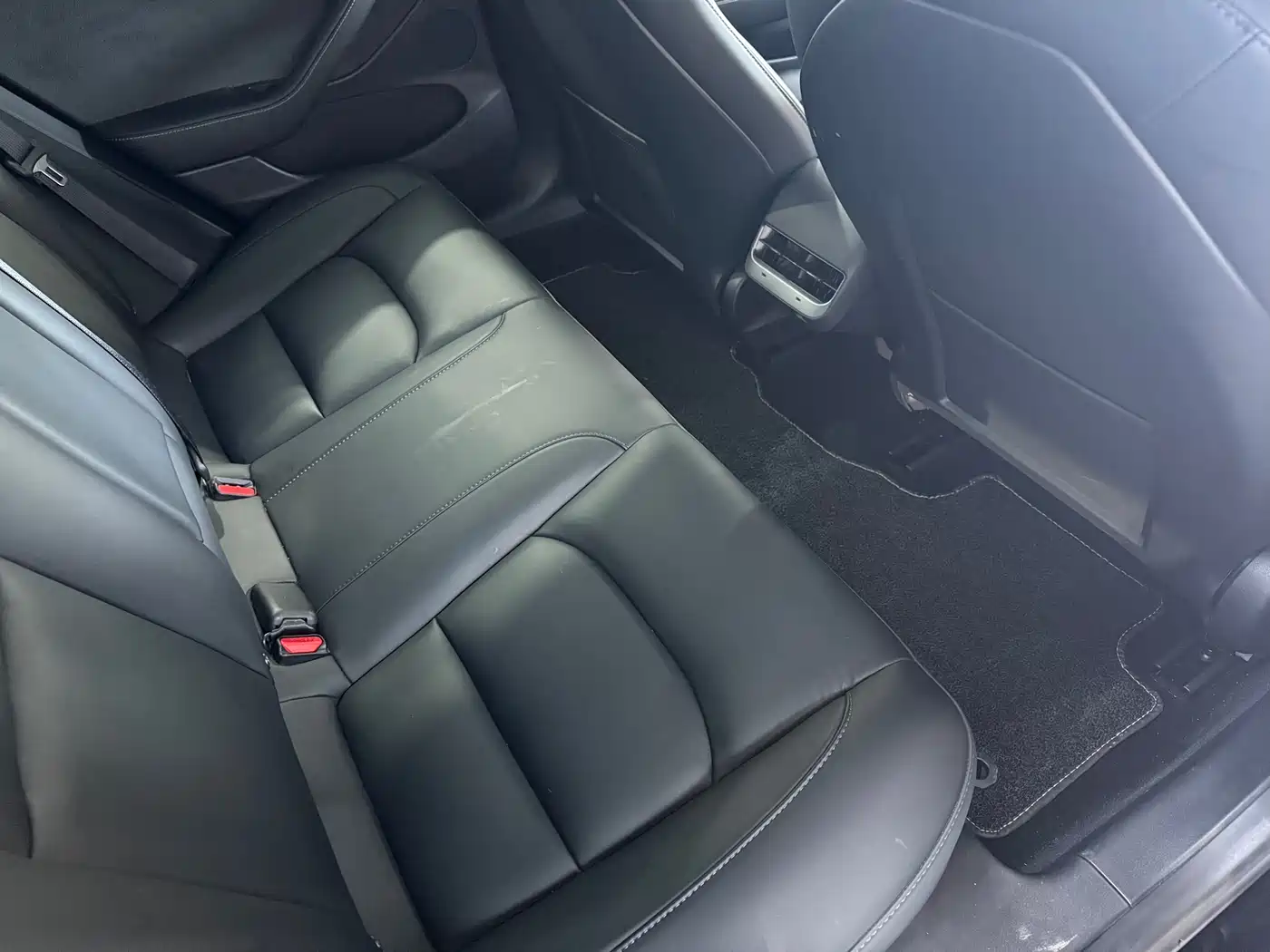 Tesla Model 3 2022 Model Rear-Wheel Drive Version фото 8