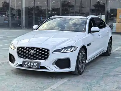 Jaguar XFL