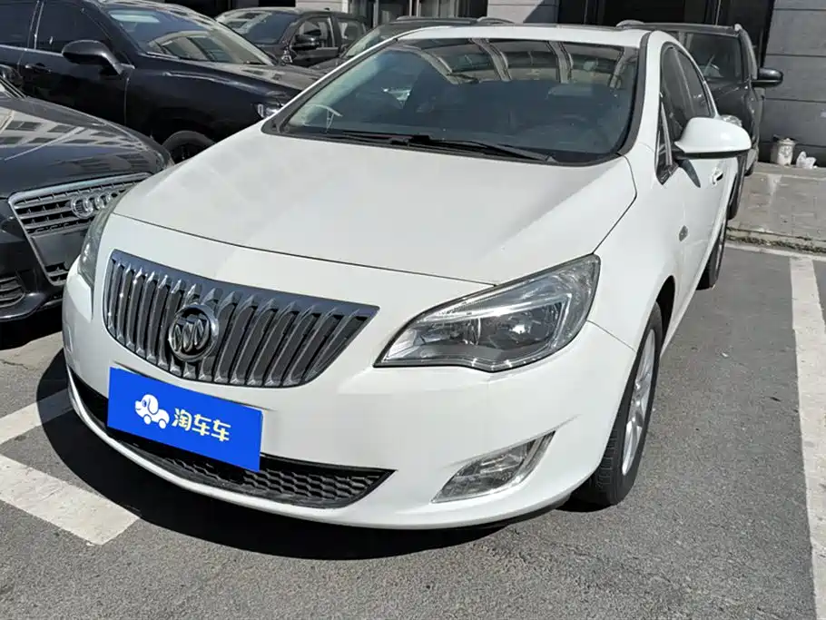Buick Excelle 2012 XT 1.6L Automatic Fashion Edition фото 2