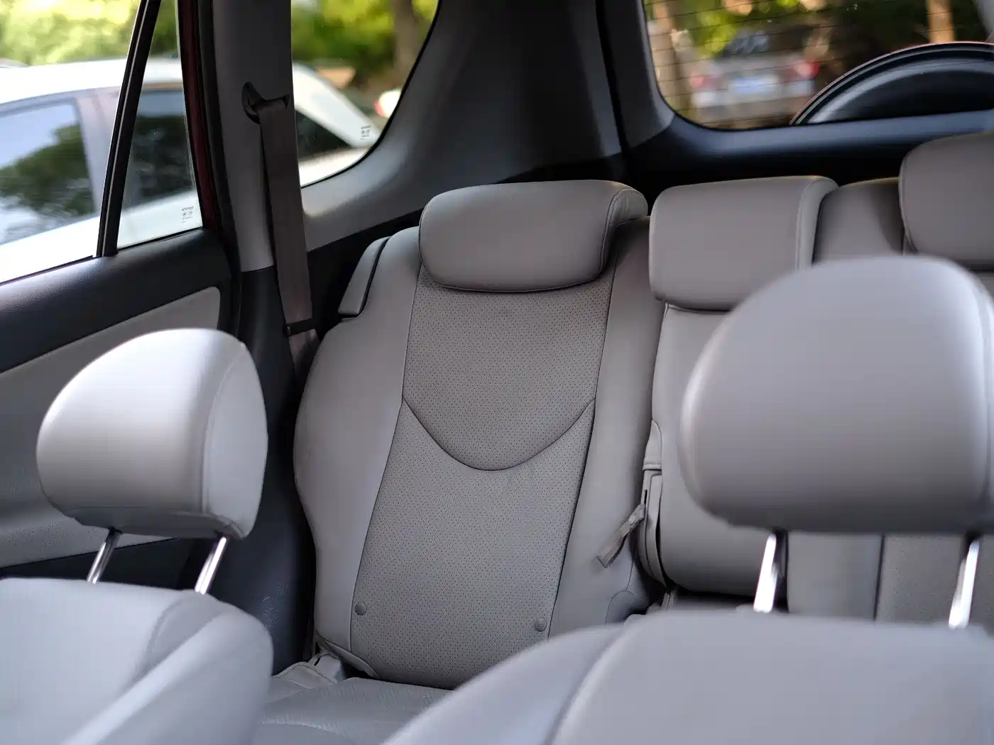 Toyota RAV4 Rongfang 2009 2.4L Automatic Luxury Edition фото 59
