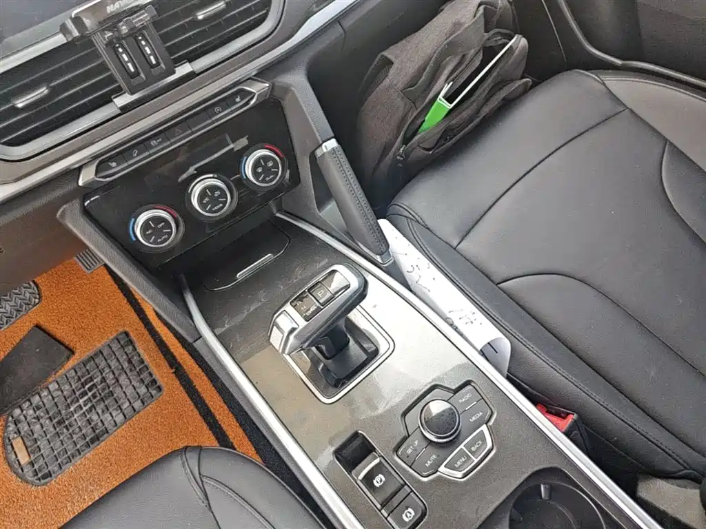 Haval H6 2018 Blue Label Sport 1.5T Automatic 2WD Elite фото 14
