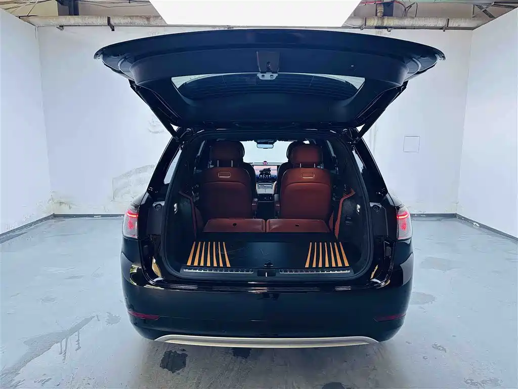 AITO Wenjie AITO M9 2025 Extended Range Max 52kWh 6-Seater фото 19