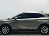 صورة 7 - Lincoln MKC