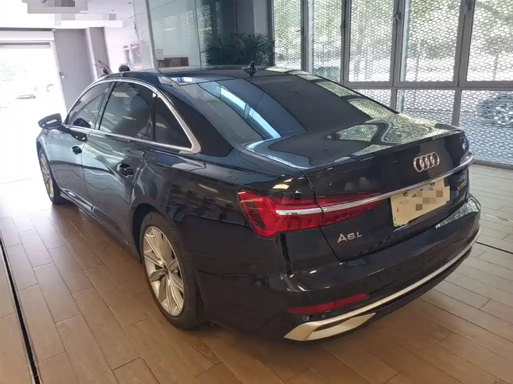 Audi A6L 2024 45 TFSI Premium Dynamic фото 9