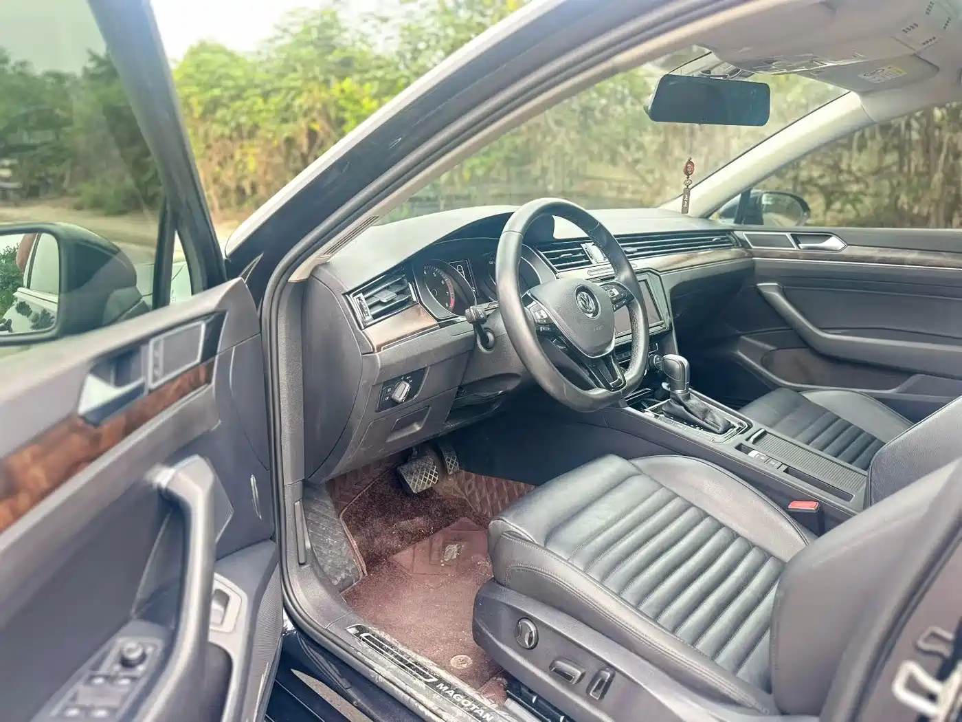 Volkswagen Magotan 2019 330TSI DSG Luxury Class China VI фото 4
