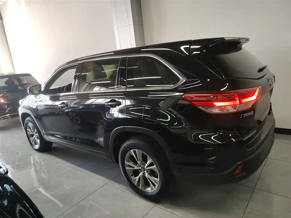 Toyota Highlander 2018 2.0T 2WD Elite 5-Seater China VI фото 4
