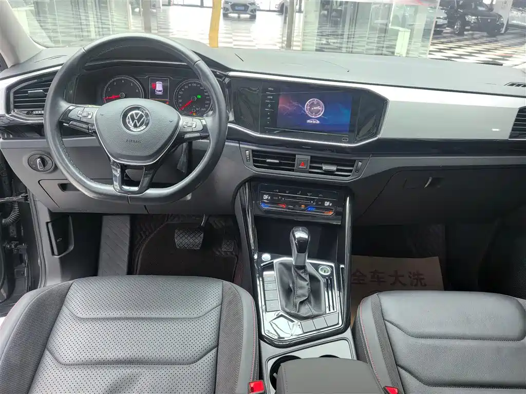 Volkswagen Tayron 2022 280TSI 2WD Luxury Smart Connect Edition фото 6