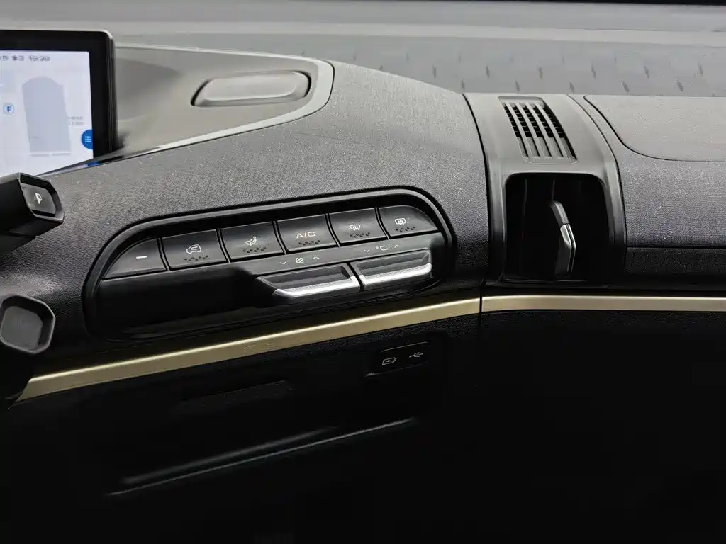 Baojun KiWi EV 2021 2021 Artist LFP