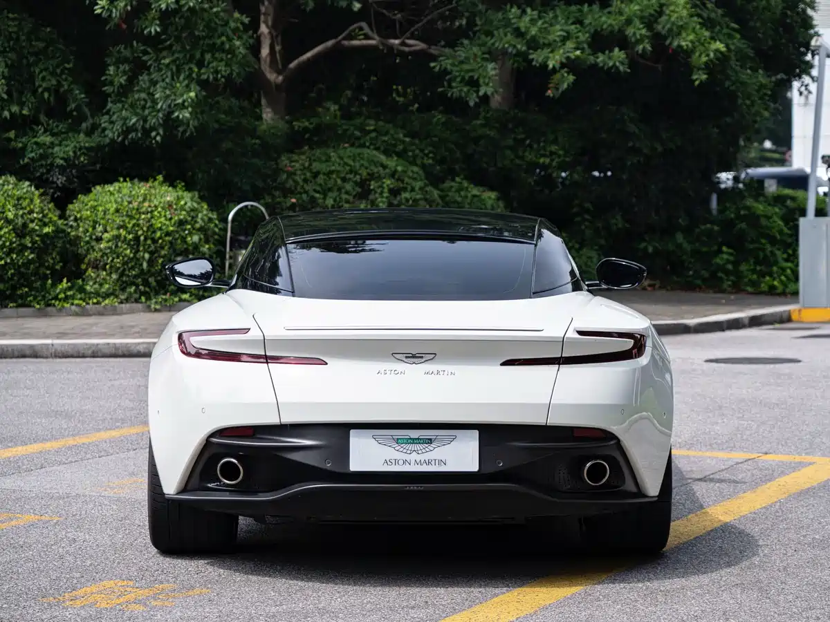 Aston Martin DB11 2019 2019 Model 4.0T V8 Coupe