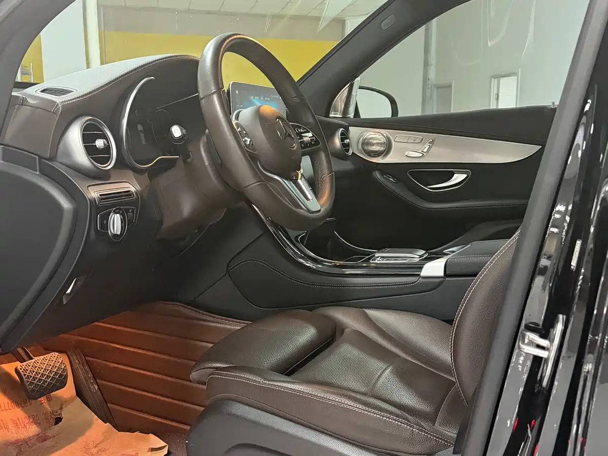 Mercedes-Benz GLC 2022 Facelift GLC 260 L 4MATIC Dynamic фото 4
