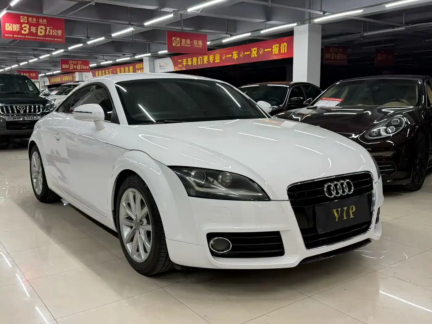 Audi TT 2011 TT Coupe 2.0TFSI фото 3