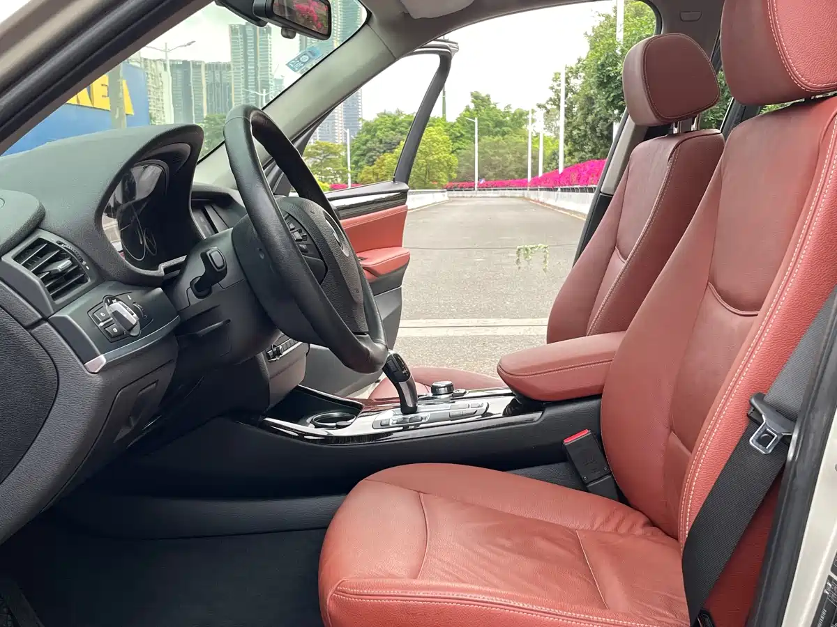 BMW X3 (Import) 2013 xDrive20i Luxury фото 10
