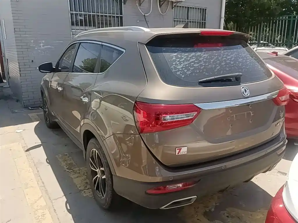 Dongfeng Fengguang Fengguang 580 2019 2018 1.5T CVT Luxury
