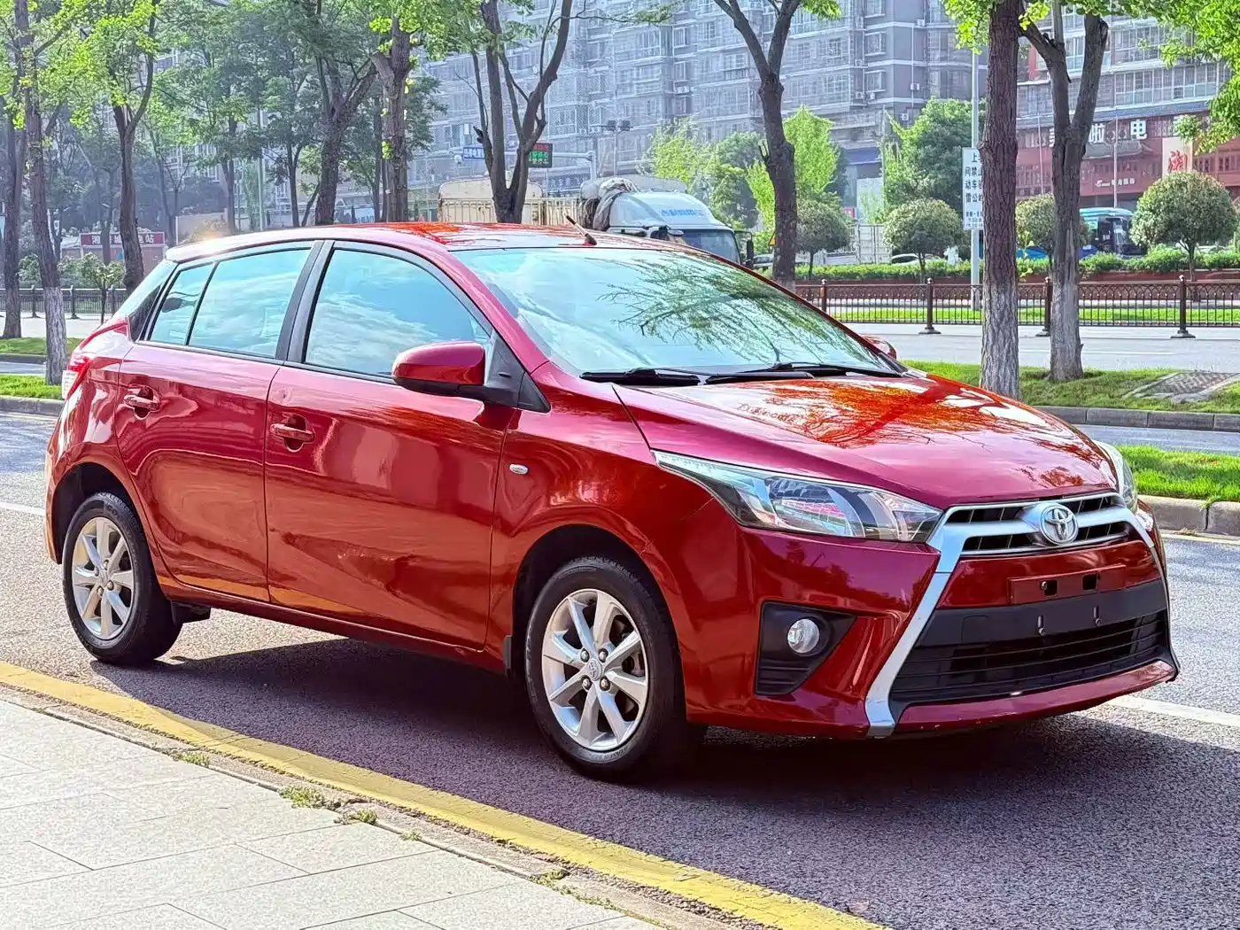 Toyota YARiS L Zhi Xuan 2014 2014 1.5G Automatic Dynamic Edition