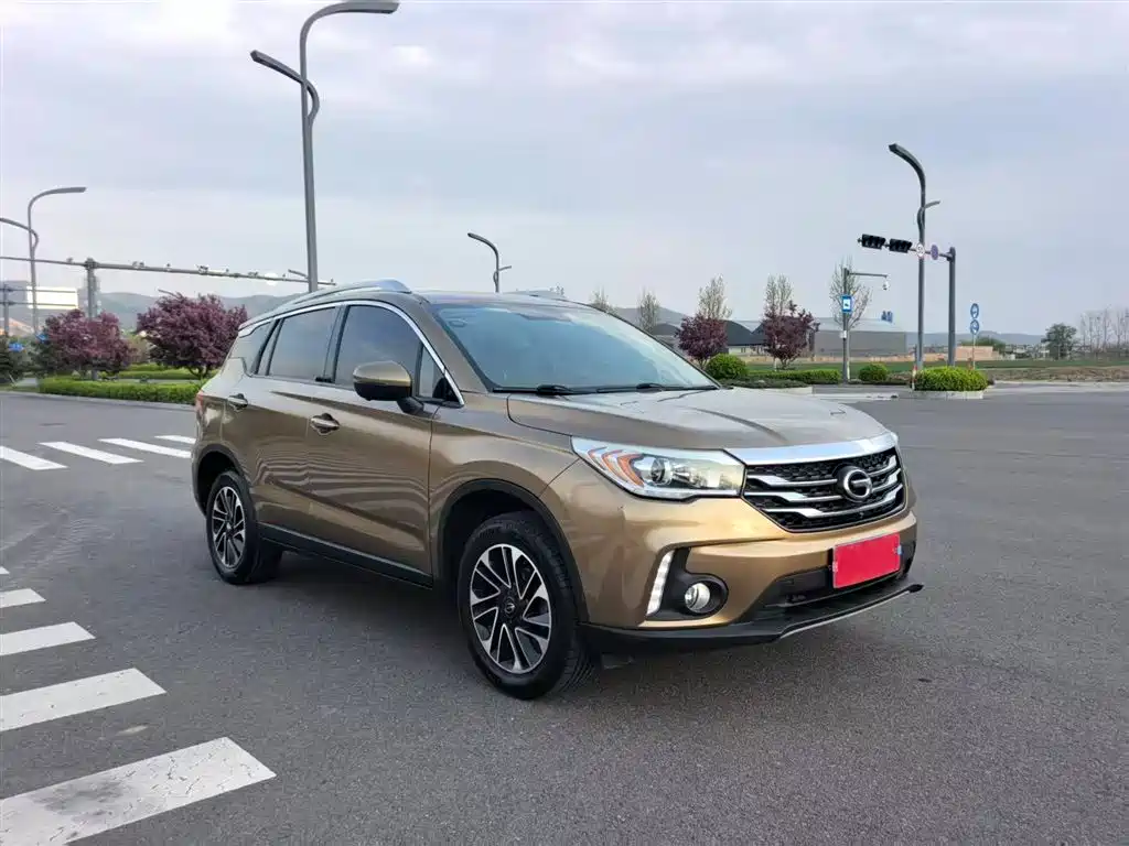 GAC Trumpchi Trumpchi GS4 2015 200T G-DCT Elite Edition фото 4