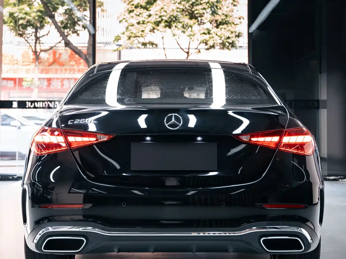 Mercedes-Benz C-Class 2022 Facelift C 260 L Night Edition Sport фото 4