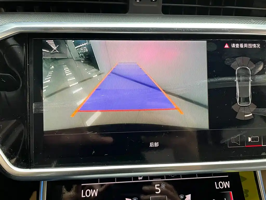 Audi A6L 2024 40 TFSI Luxury Dynamic фото 11