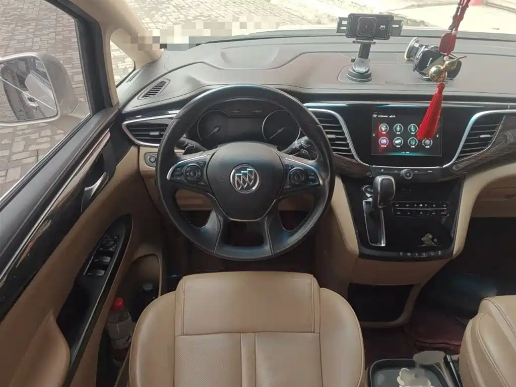 Buick GL8 2017 ES 28T Luxury China V фото 3